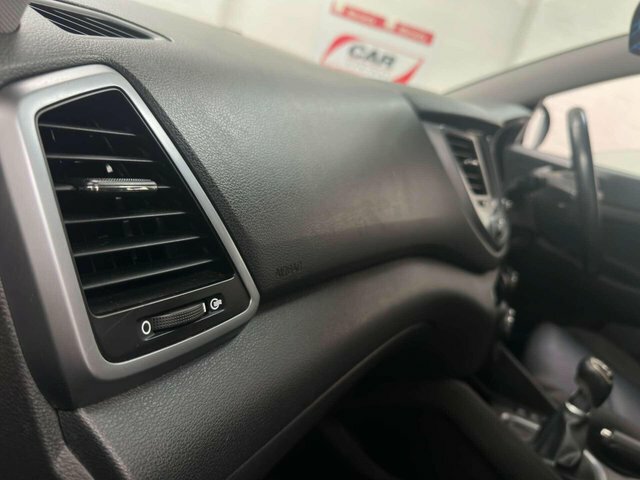 Hyundai Tucson 2L Premium Se Grey #30