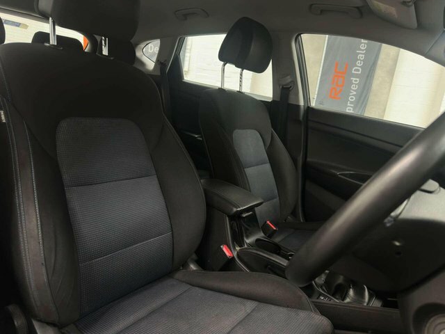 Hyundai Tucson 2L Premium Se Grey #17