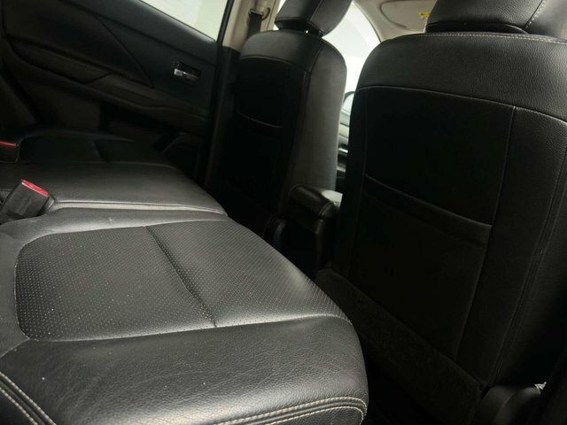 Mitsubishi Outlander 2.0 Phev Gx 4H 162 Bhp Blue #20