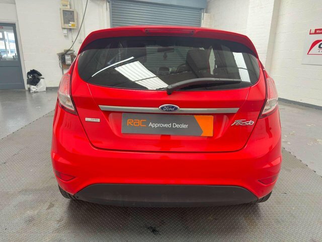 Ford Fiesta 1.0T Ecoboost Titanium Hatchback Red #5