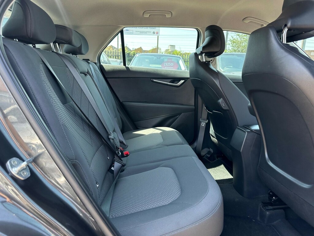 Kia Niro Kia Niro 3 1.6 Gdi Hybrid 3 Dct  #13