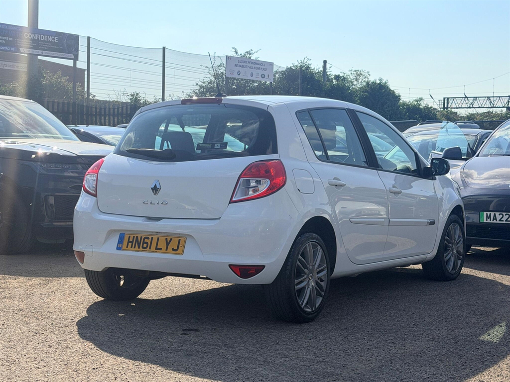 Renault Clio 1.6 Vvt Dynamique Tomtom Euro 5 HN61LYJ #4