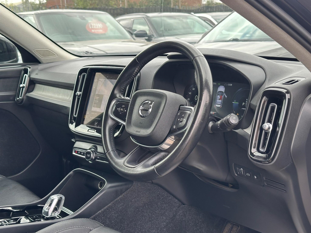Volvo XC40 1.5H T4 Recharge 10.7Kwh Inscription Euro 6 YS70VSD #4