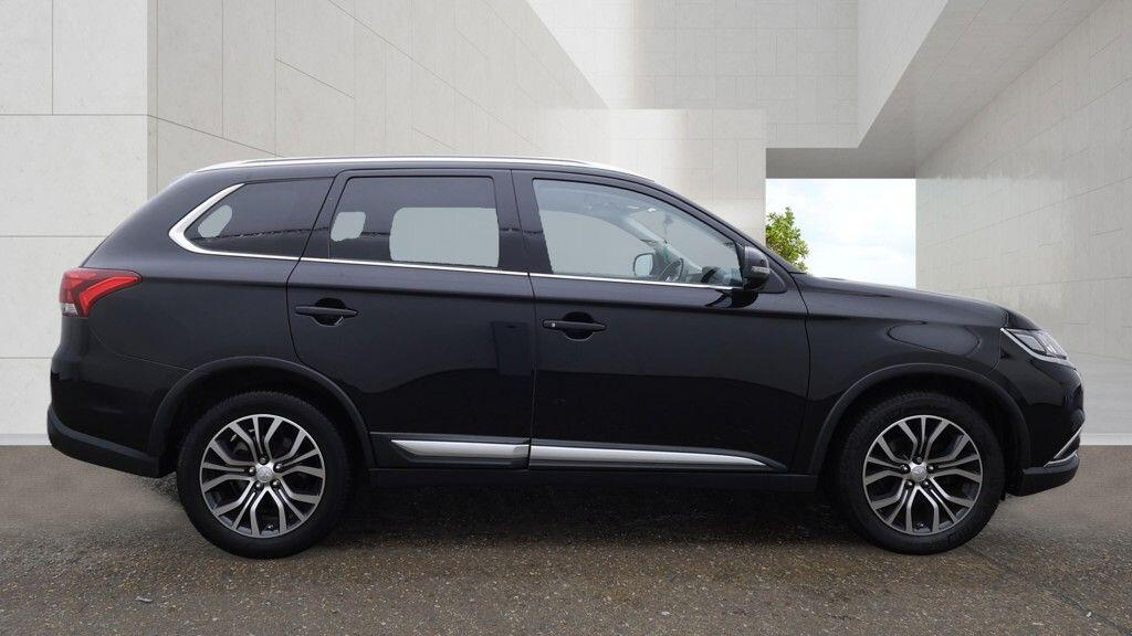 Mitsubishi Outlander 2.2 Di-d 3 4Wd Euro 6 Ss Black #5
