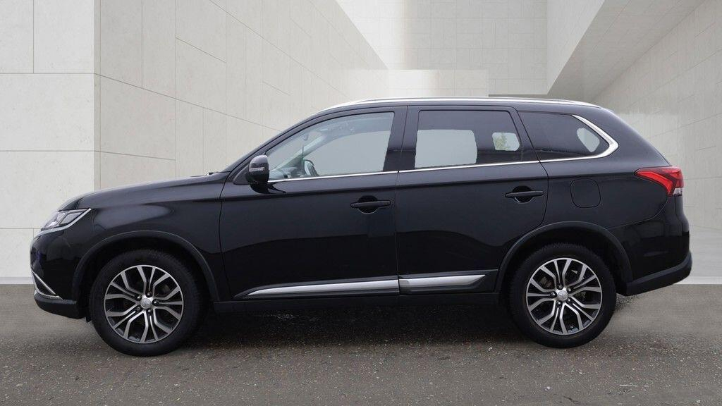Mitsubishi Outlander 2.2 Di-d 3 4Wd Euro 6 Ss Black #6