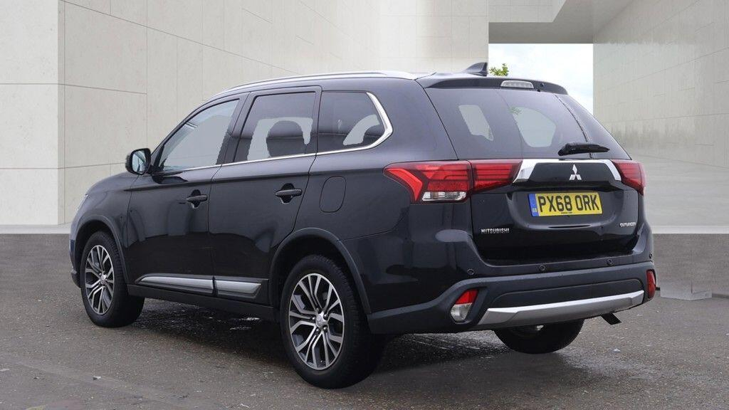 Mitsubishi Outlander 2.2 Di-d 3 4Wd Euro 6 Ss Black #3