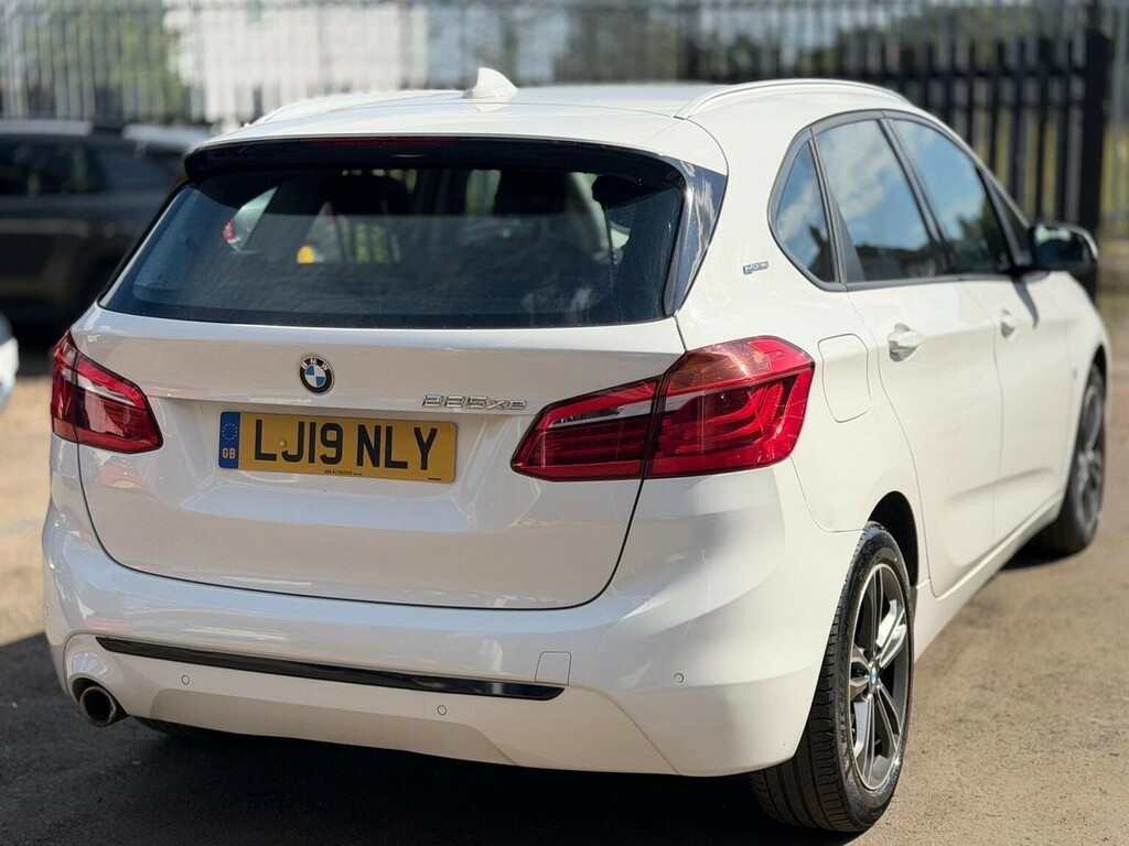 BMW 2 Series Active Tourer 2.0 220I Gpf M Sport Mpv Dct 192 Ps White #12