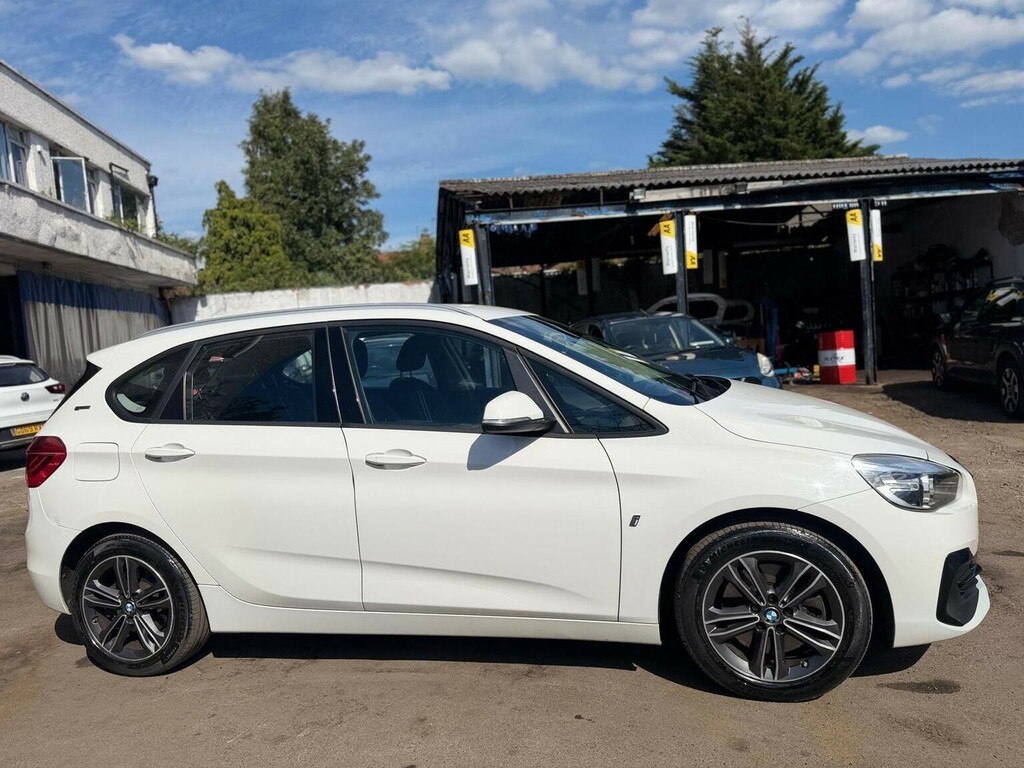 BMW 2 Series Active Tourer 2.0 220I Gpf M Sport Mpv Dct 192 Ps White #10