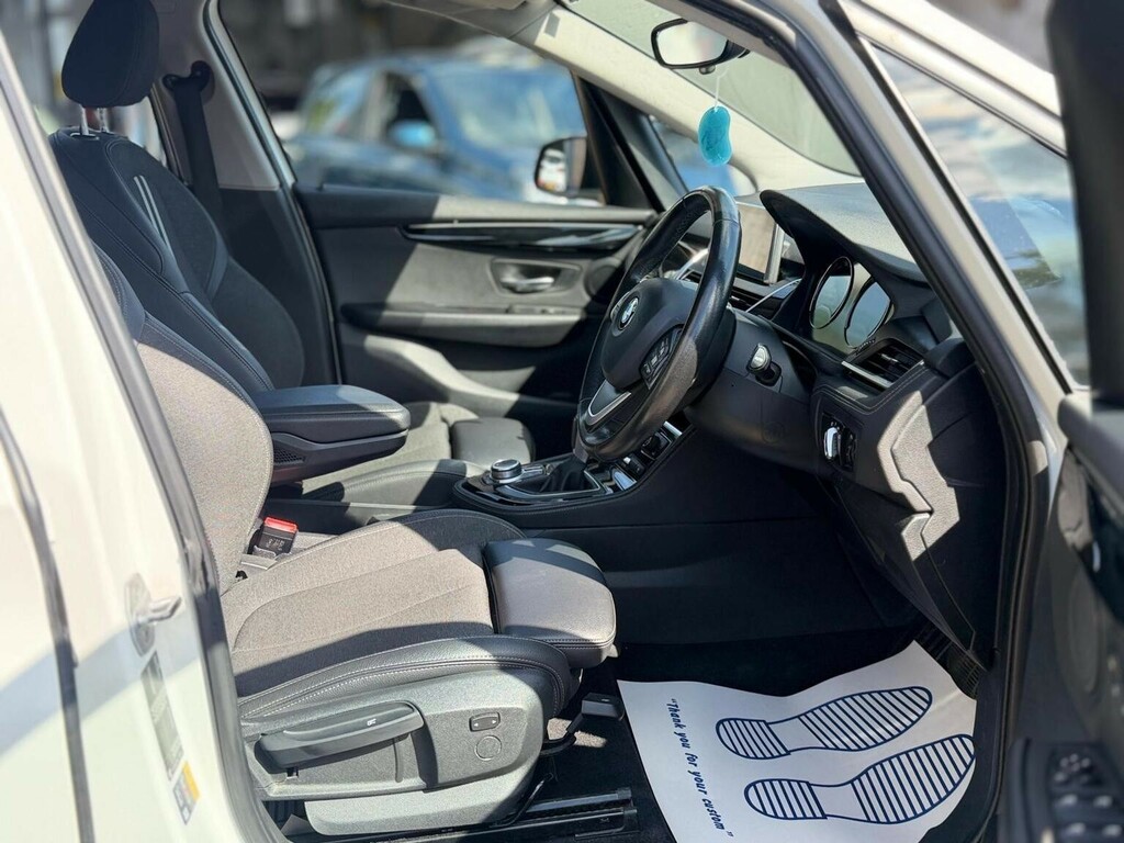 BMW 2 Series Active Tourer 2.0 220I Gpf M Sport Mpv Dct 192 Ps White #18