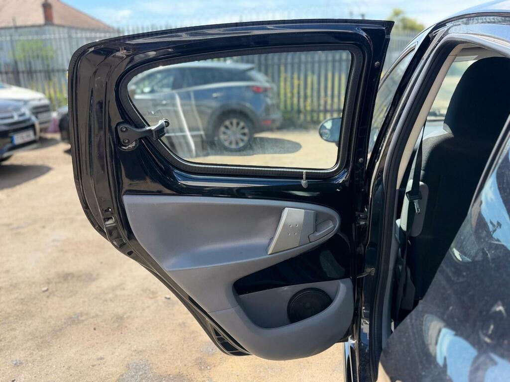 Toyota Aygo 2007 1.0 Vvt-i Blue Hatchback Eu Blue #24