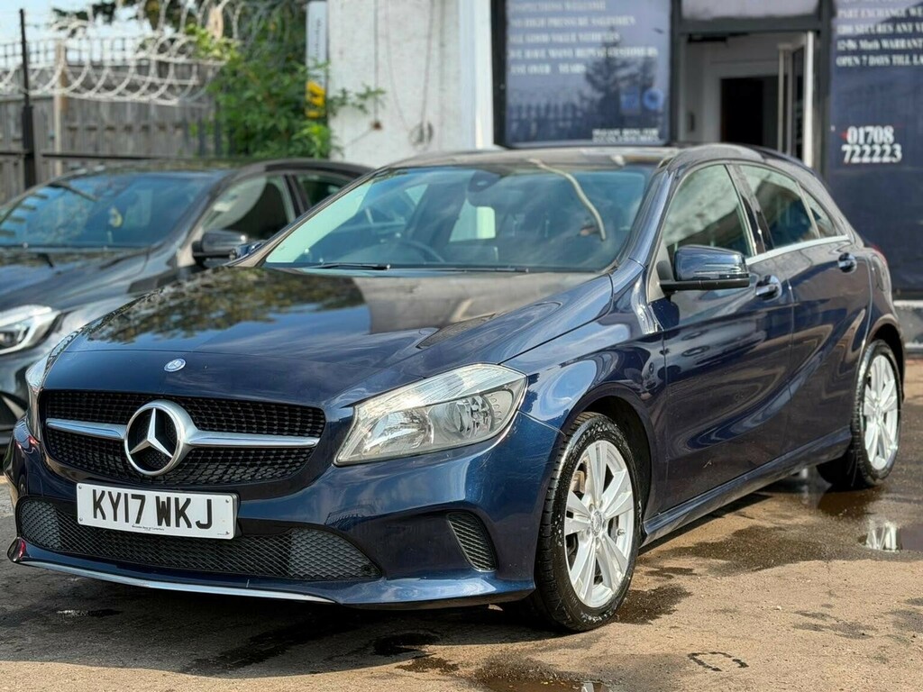 Mercedes-Benz A Class 1.6 A180 Sport 7G-dct Euro 6 Ss Blue #3
