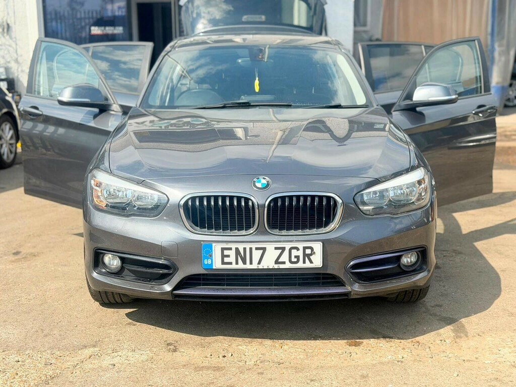 BMW 1 Series Shadow Edition Black #6