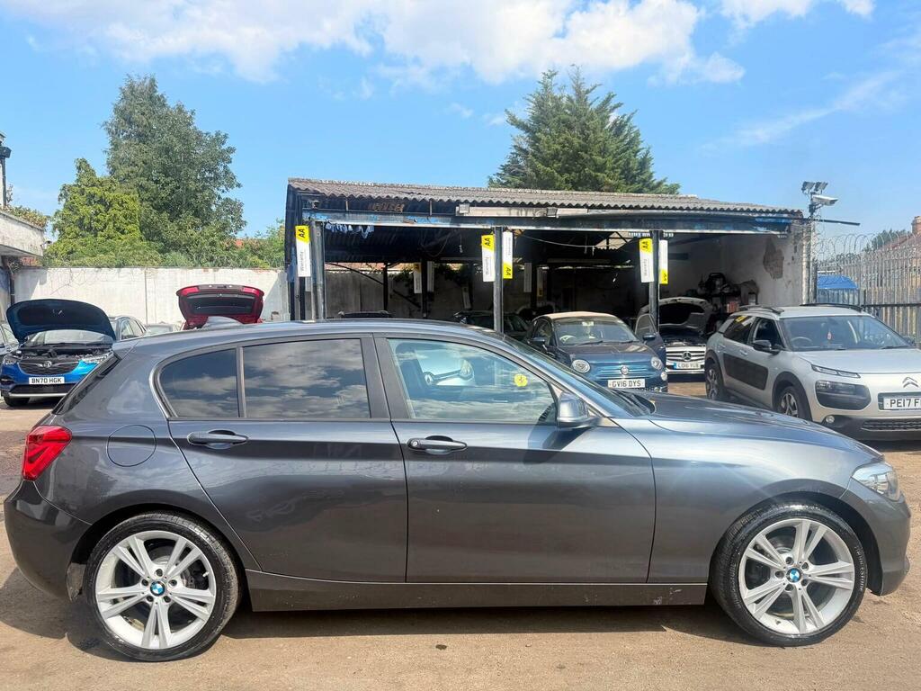 BMW 1 Series Shadow Edition Black #10