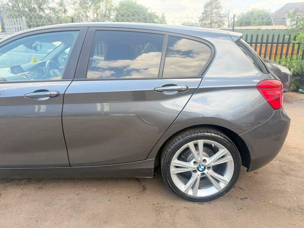 BMW 1 Series Shadow Edition Black #33
