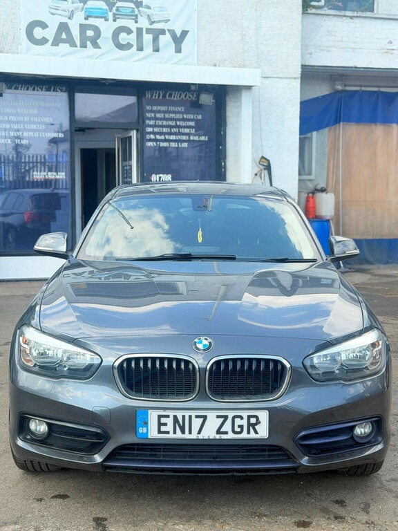 BMW 1 Series Shadow Edition Black #2