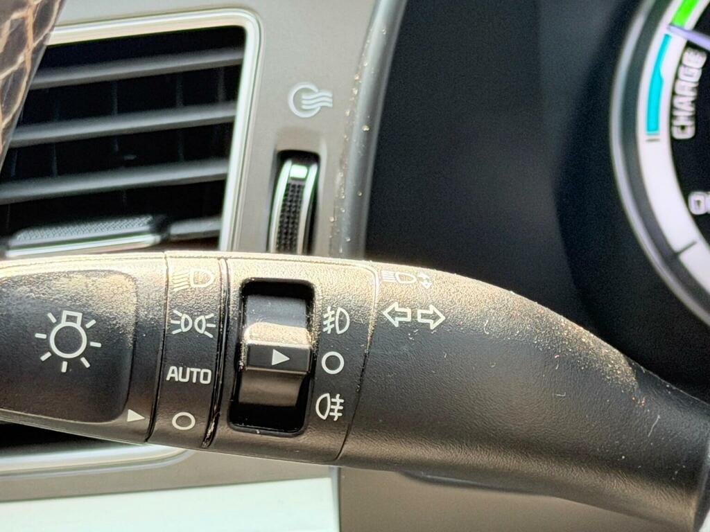 Kia Niro 3 Phev 5-Door Blue #32
