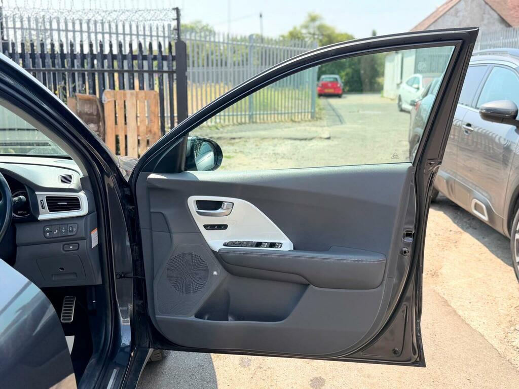 Kia Niro 3 Phev 5-Door Blue #34