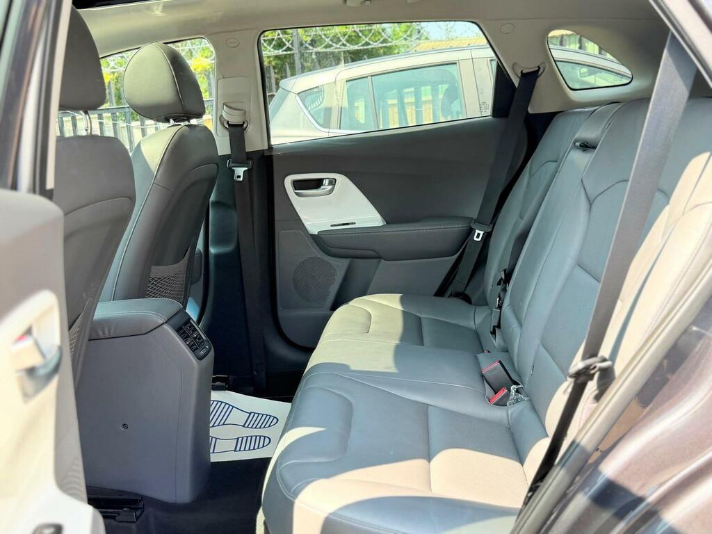 Kia Niro 3 Phev 5-Door Blue #21
