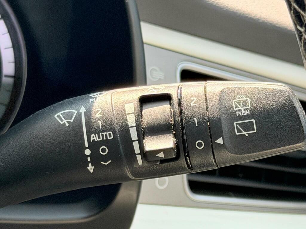 Kia Niro 3 Phev 5-Door Blue #31