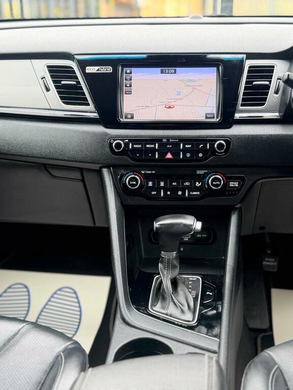 Kia Niro 1L 3 Red #52