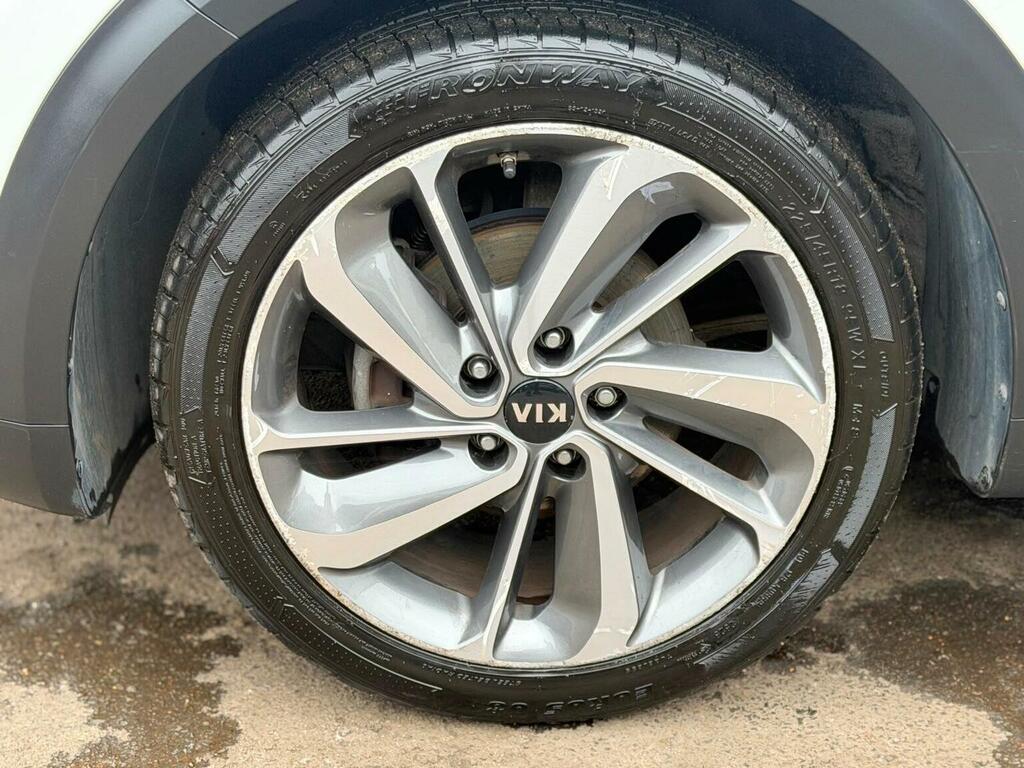 Kia Niro 1L 3 Red #44