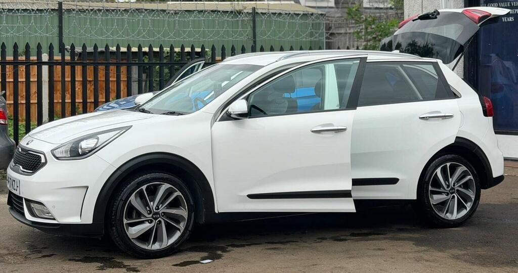 Kia Niro 1L 3 Red #67