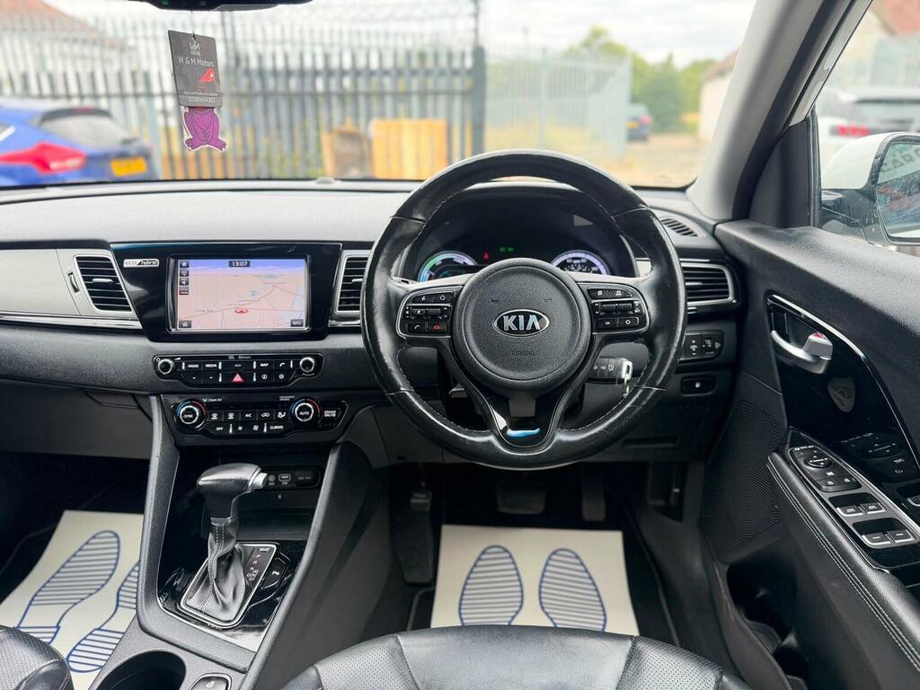 Kia Niro 1L 3 Red #60
