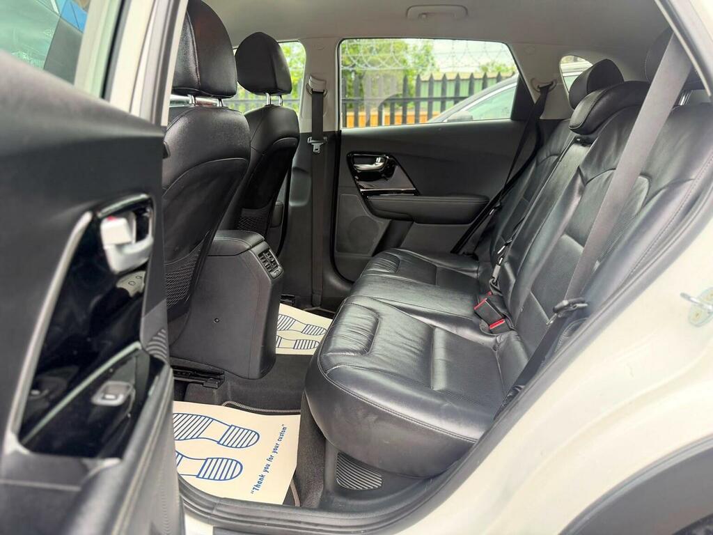 Kia Niro 1L 3 Red #19