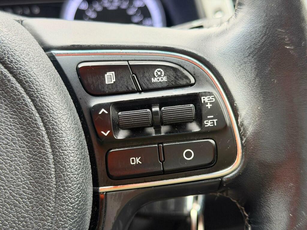 Kia Niro 1L 3 Red #23