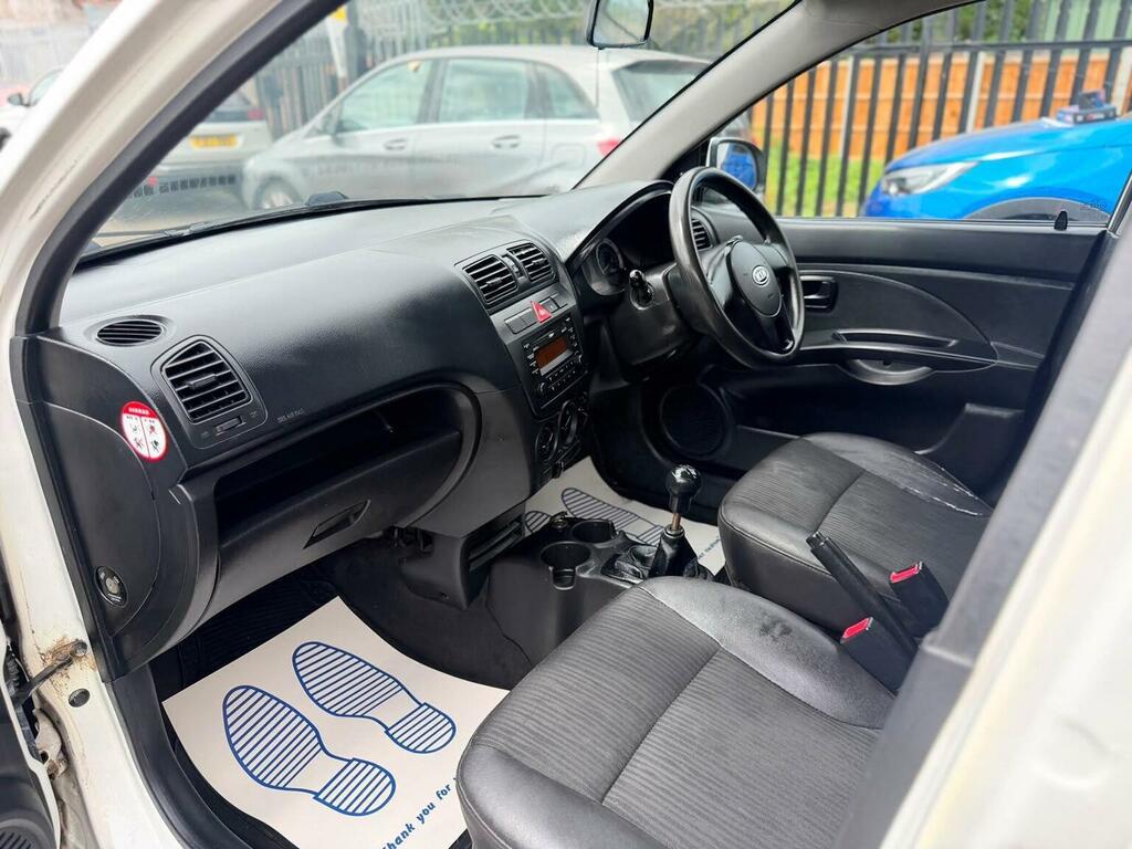Kia Picanto 1.1 Strike 64 Bhp Red #52