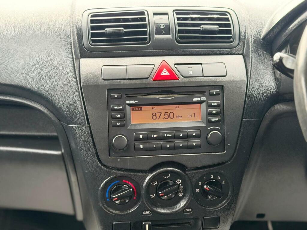 Kia Picanto 1.1 Strike 64 Bhp Red #41