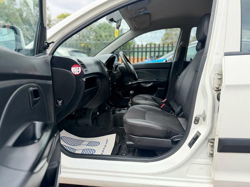 Kia Picanto 1.1 Strike 64 Bhp Red #51