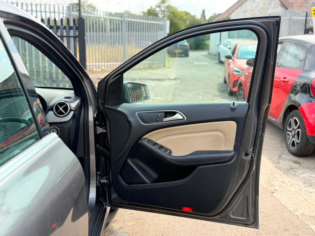 Mercedes-Benz B Class 2.1 B200d Sport Black #29