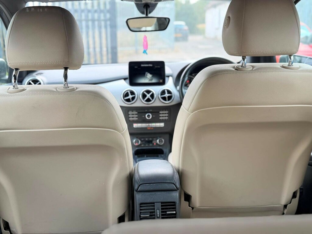 Mercedes-Benz B Class 2.1 B200d Sport Black #46