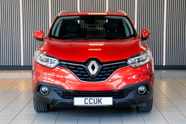 Renault Kadjar 1.3 Dynamique S Nav Tce 139 Bhp HV68YST Red #2