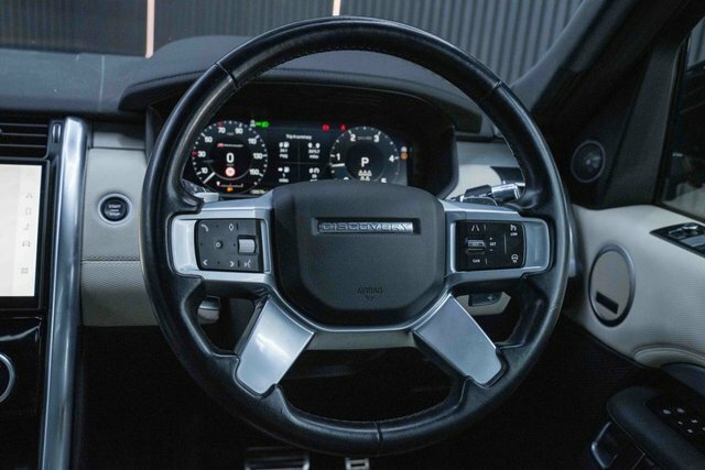 Land Rover Discovery 3 .0 D300 Mhev R-dynamic Hse White #23