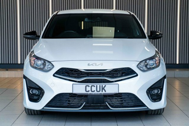 Kia Proceed 1.5 T-gdi Gt-line Shooting Brake ND71WHM White #2
