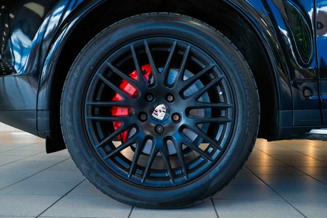 Porsche Cayenne 3.0 Td V6 Platinum Edition Suv Tiptroni Black #5