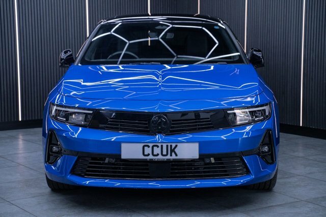 Vauxhall Astra 1.6 12.4Kwh Ultimate Hatchback Plug-in Blue #2