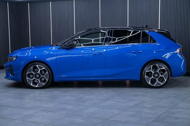 Vauxhall Astra 1.6 12.4Kwh Ultimate Hatchback Plug-in Blue #6