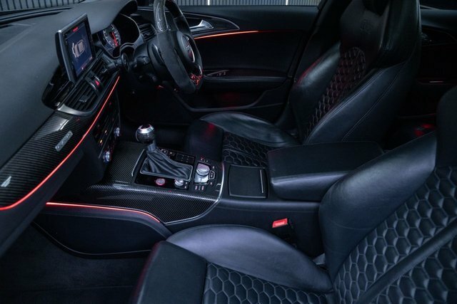 Audi RS6 Avant 4L Null White #33