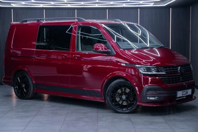 Volkswagen Transporter 2.0 Tdi T32 Highline Kombi Double Cab D Red