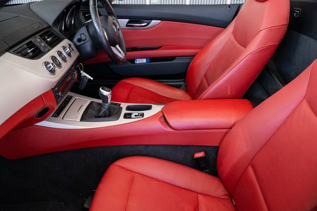 BMW Z4 2.0 Z4 Sdrive20i Black #26