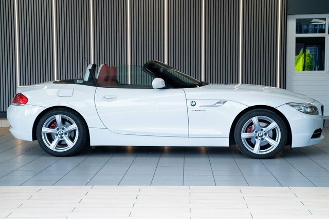 BMW Z4 2.0 Z4 Sdrive20i Black #12