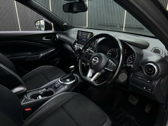 Nissan Juke N-connecta Blue #9