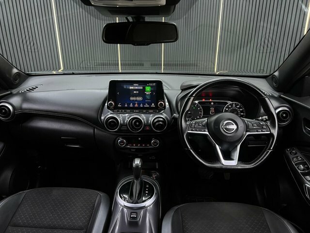 Nissan Juke N-connecta Blue #10