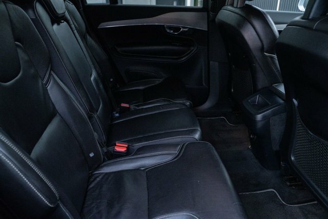 Volvo XC90 D5 Momentum 360 Camera Silver #32