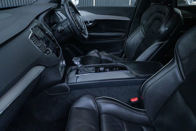 Volvo XC90 D5 Momentum 360 Camera Silver #29