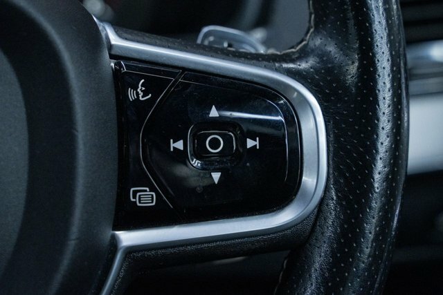 Volvo XC90 D5 Momentum 360 Camera Silver #22