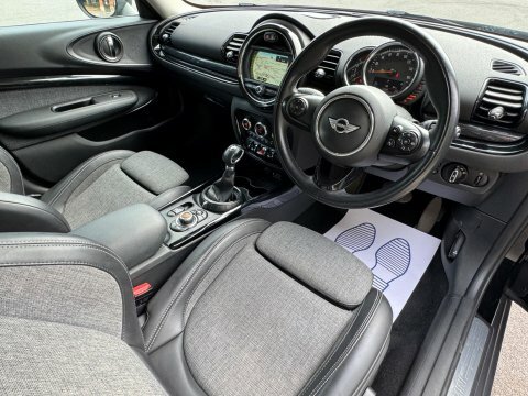 Mini Clubman 2.0 Cooper D LN67ZHP Black #2